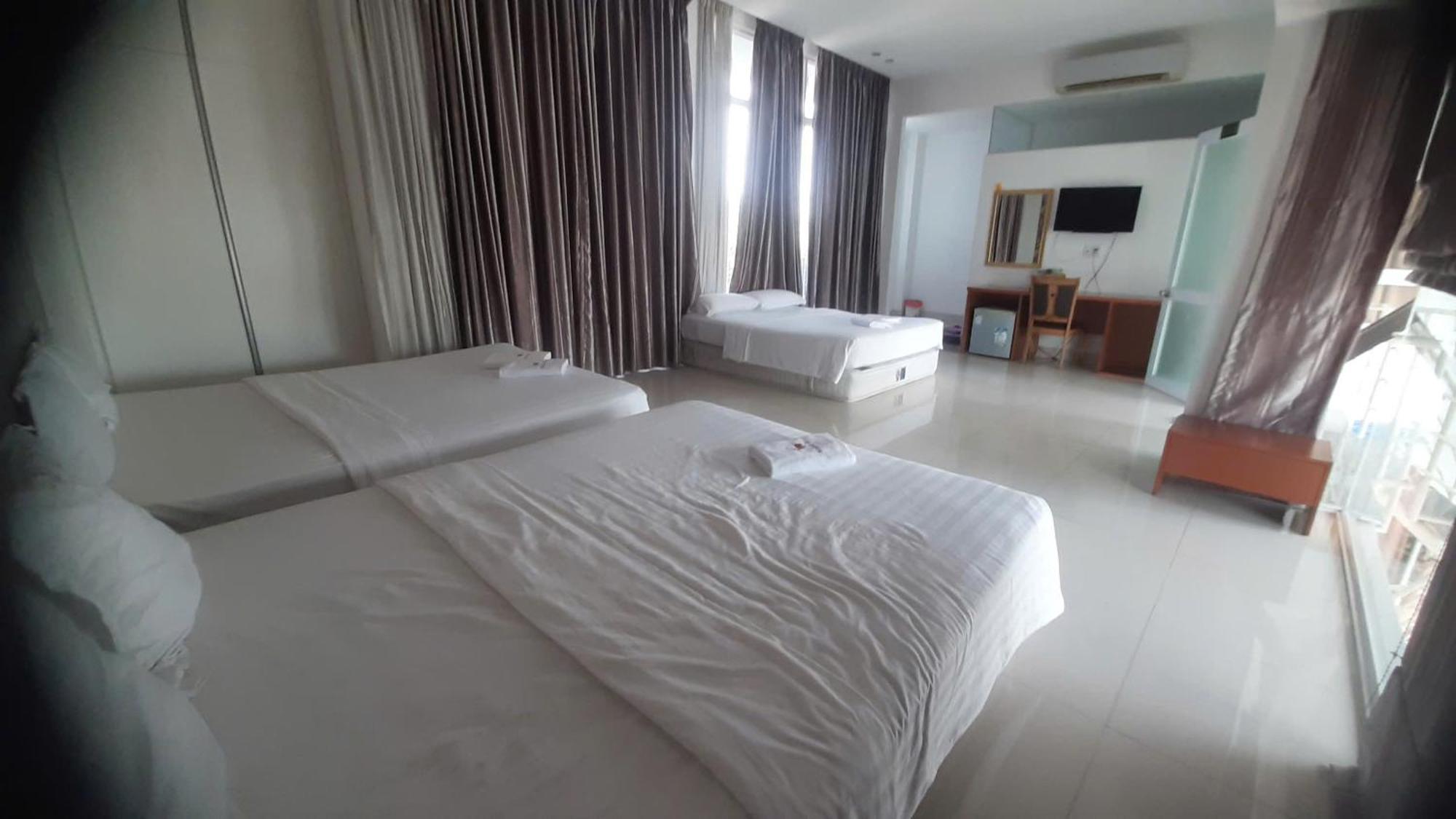 Mekong Hotel & Restaurant Ben Tre Esterno foto