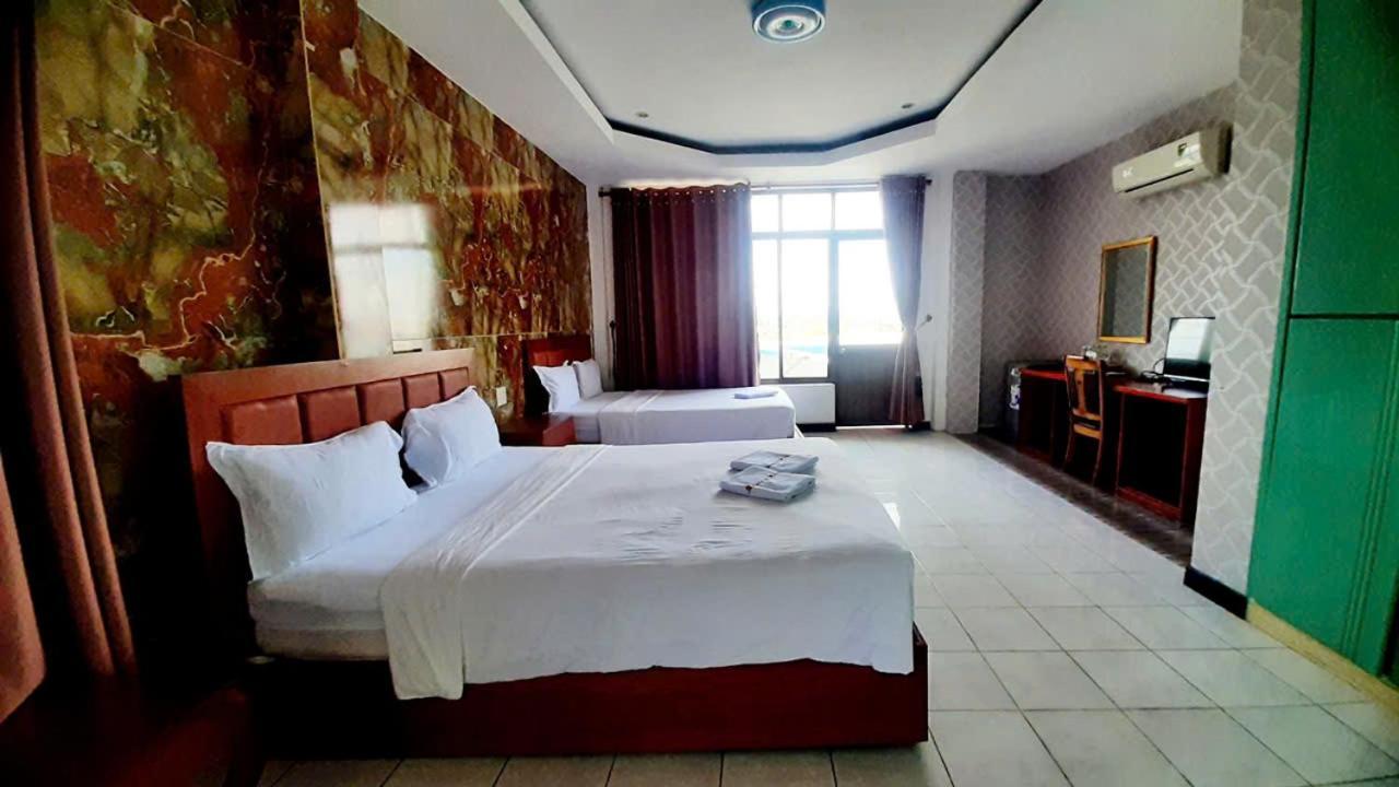 Mekong Hotel & Restaurant Ben Tre Esterno foto