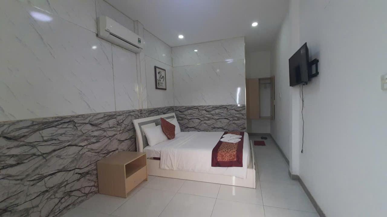 Mekong Hotel & Restaurant Ben Tre Esterno foto